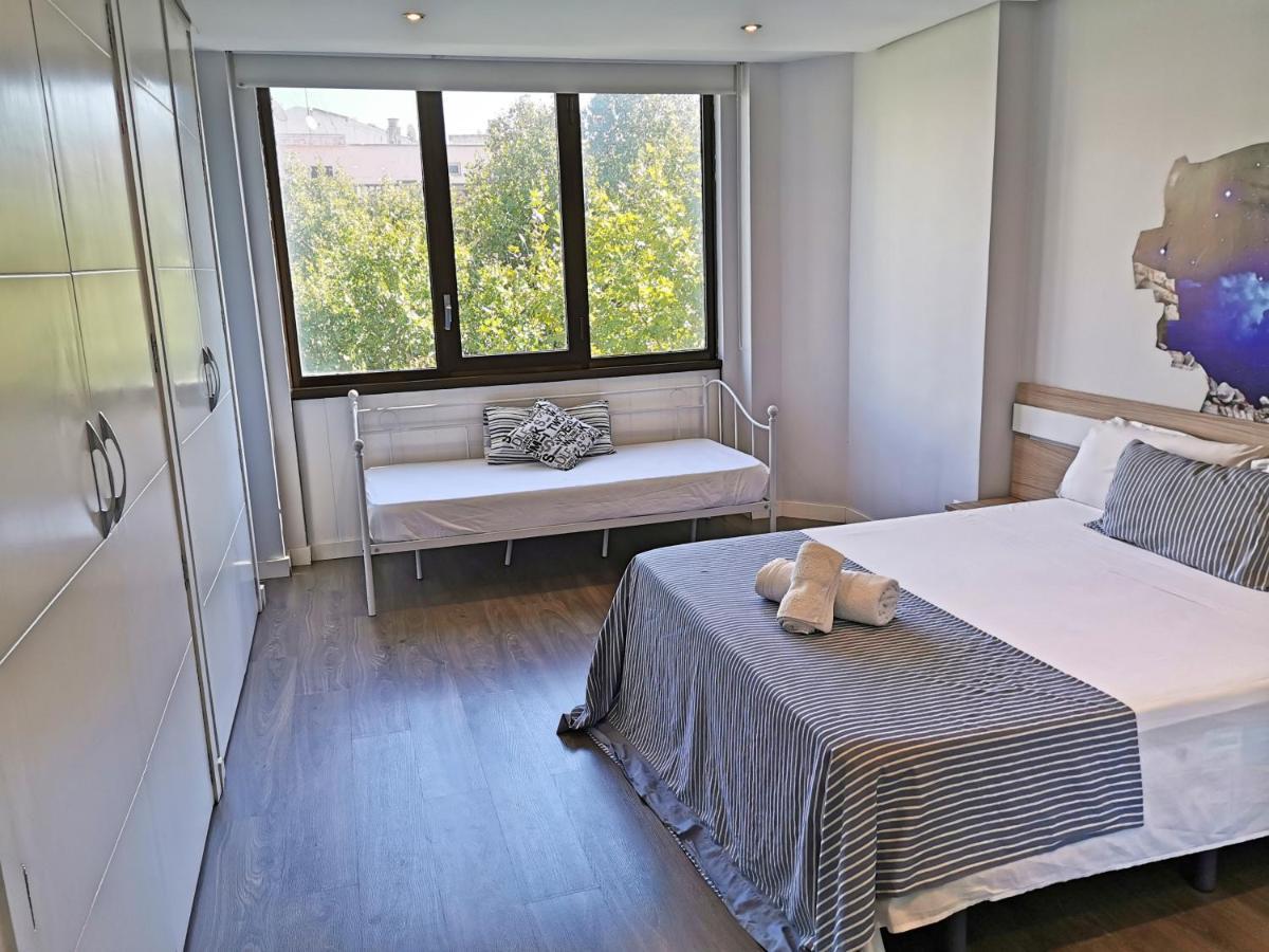Apartamento Boulevard Gran Capitan Кордоба Екстериор снимка